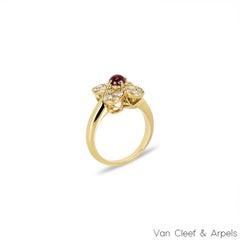 Van Cleef & Arpels Yellow Gold Ruby and Diamond Alhambra Ring