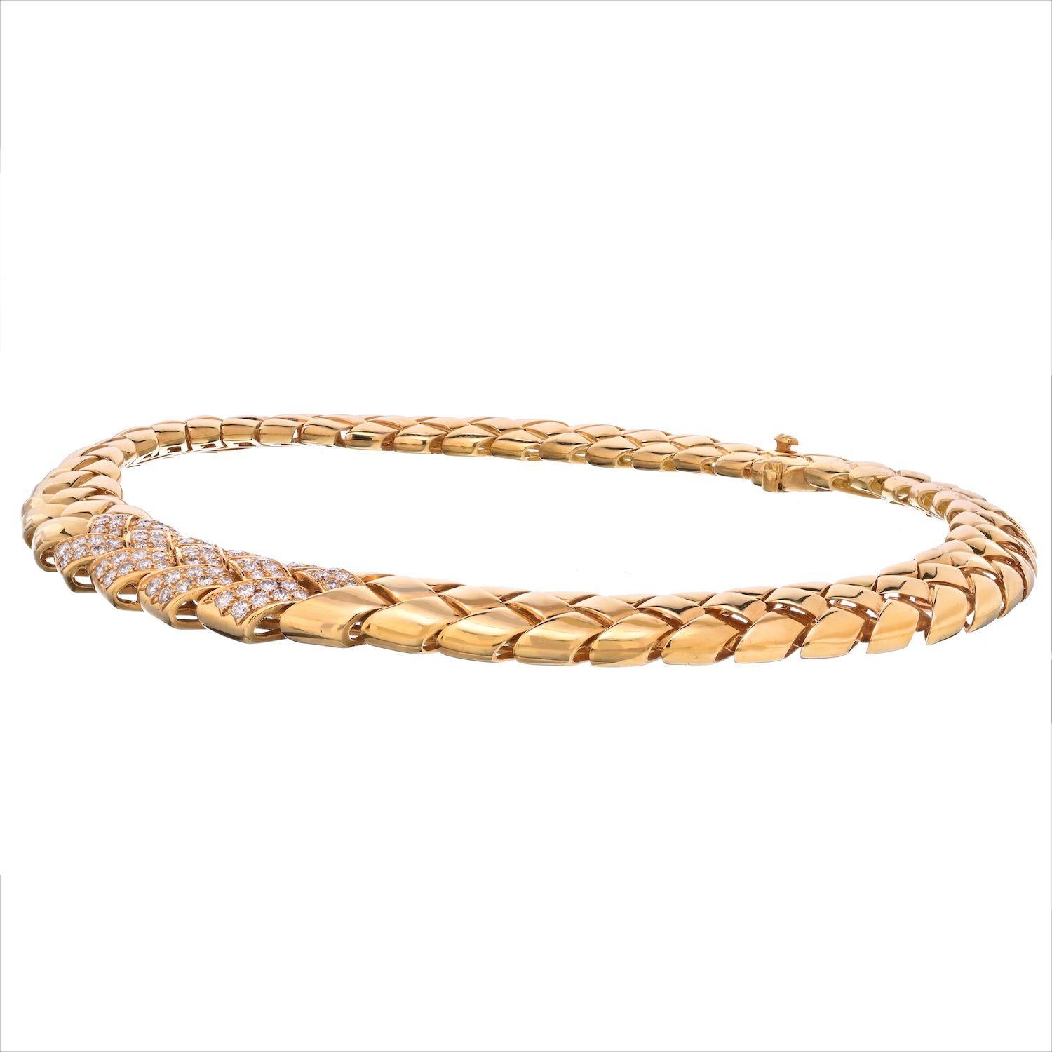 Van Cleef & Arpels woven yellow gold collar necklace circa 1980. 
Cllar style necklace that is in perfet condition, with diamond weight at about 6.00cts. Diamond quality E-F color, VVS to VS in clarity. 
Tongue in box clasp with safety latch.
French