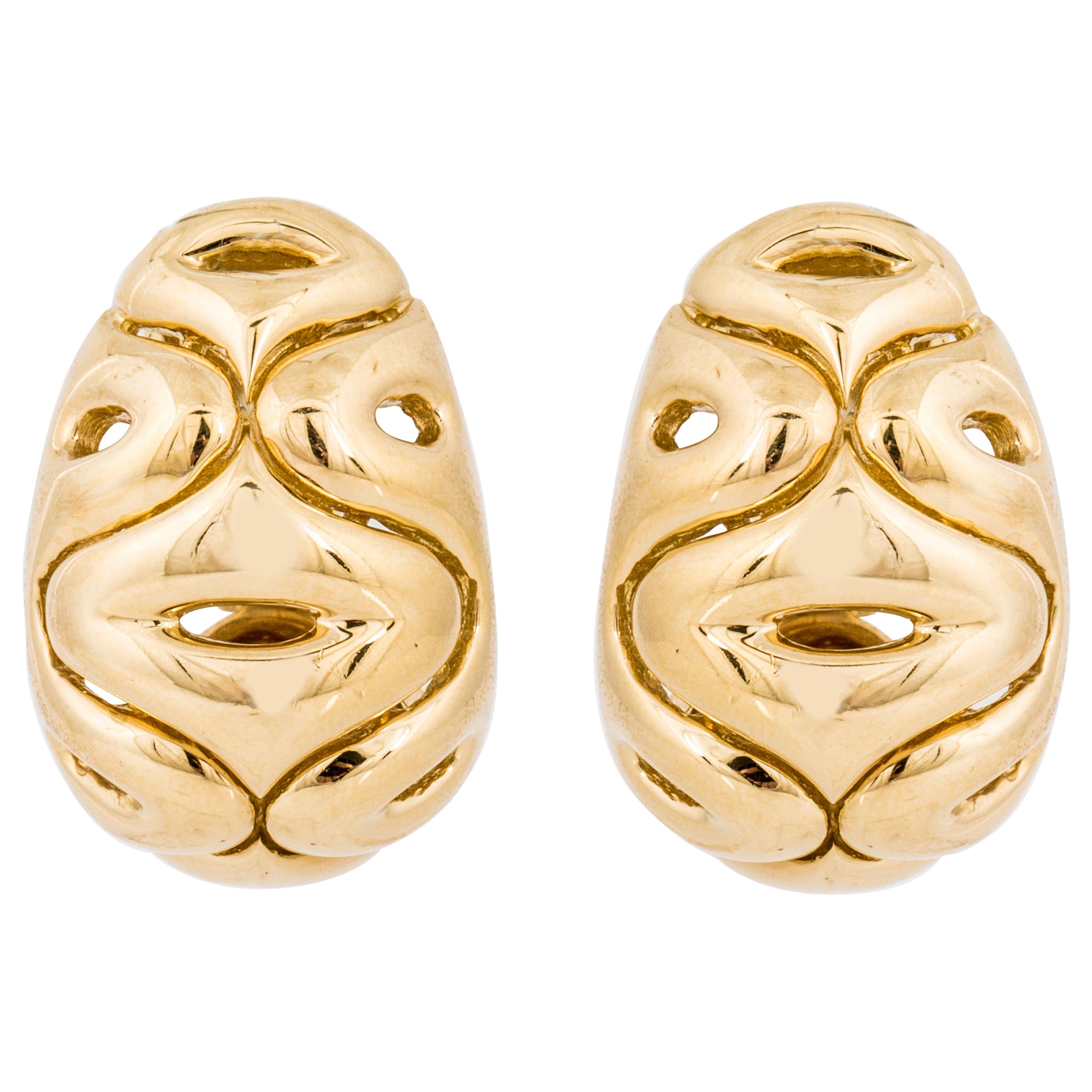 Van Cleef & Arpels Swirl Earrings in 18K Gold