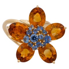 Van Cleef & Arples 18 Karat Yellow Gold Citrine and Sapphire Flower Ring