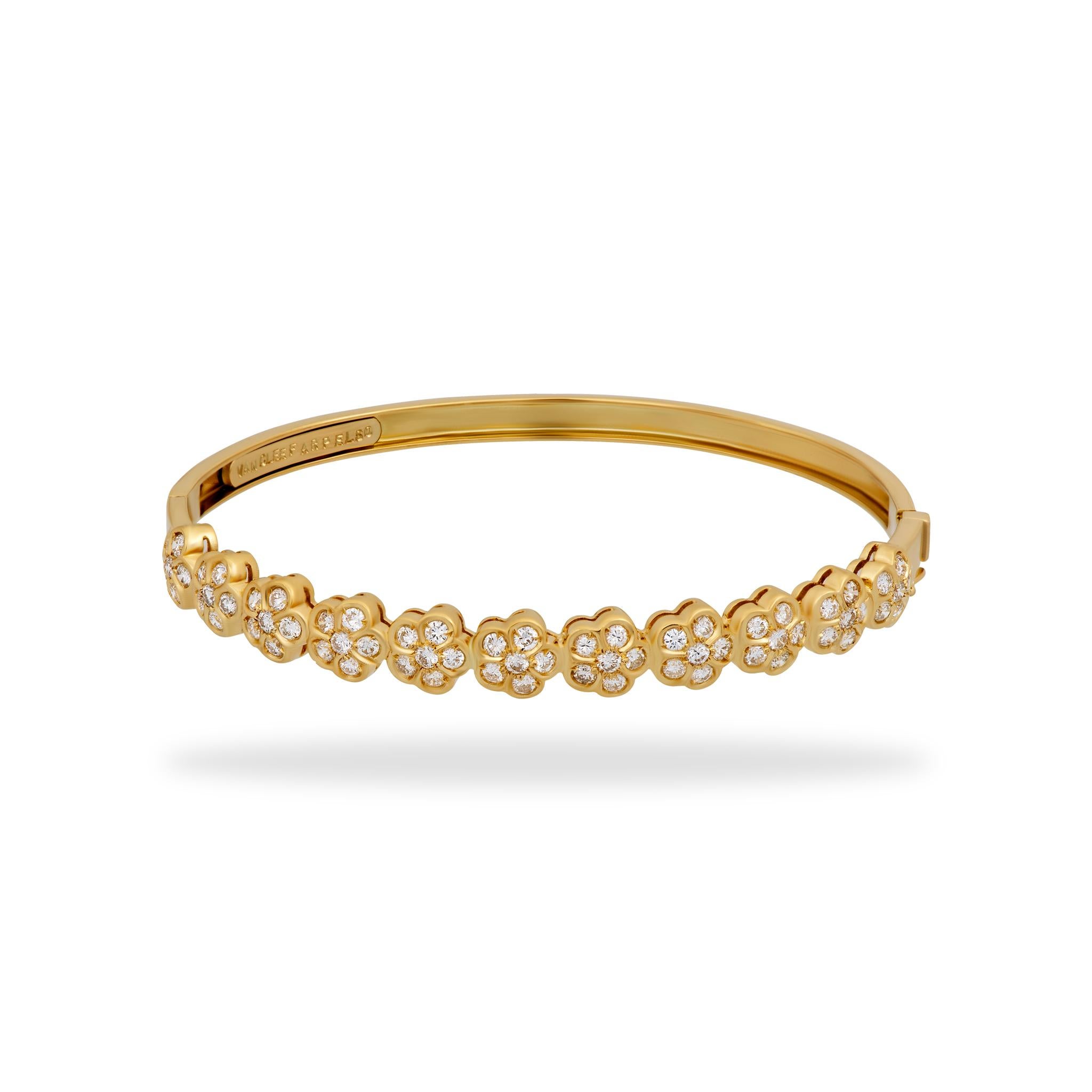 Van Cleef & Arpels 18 Karat Gelbgold Diamant-Trefle-Armband Damen im Angebot