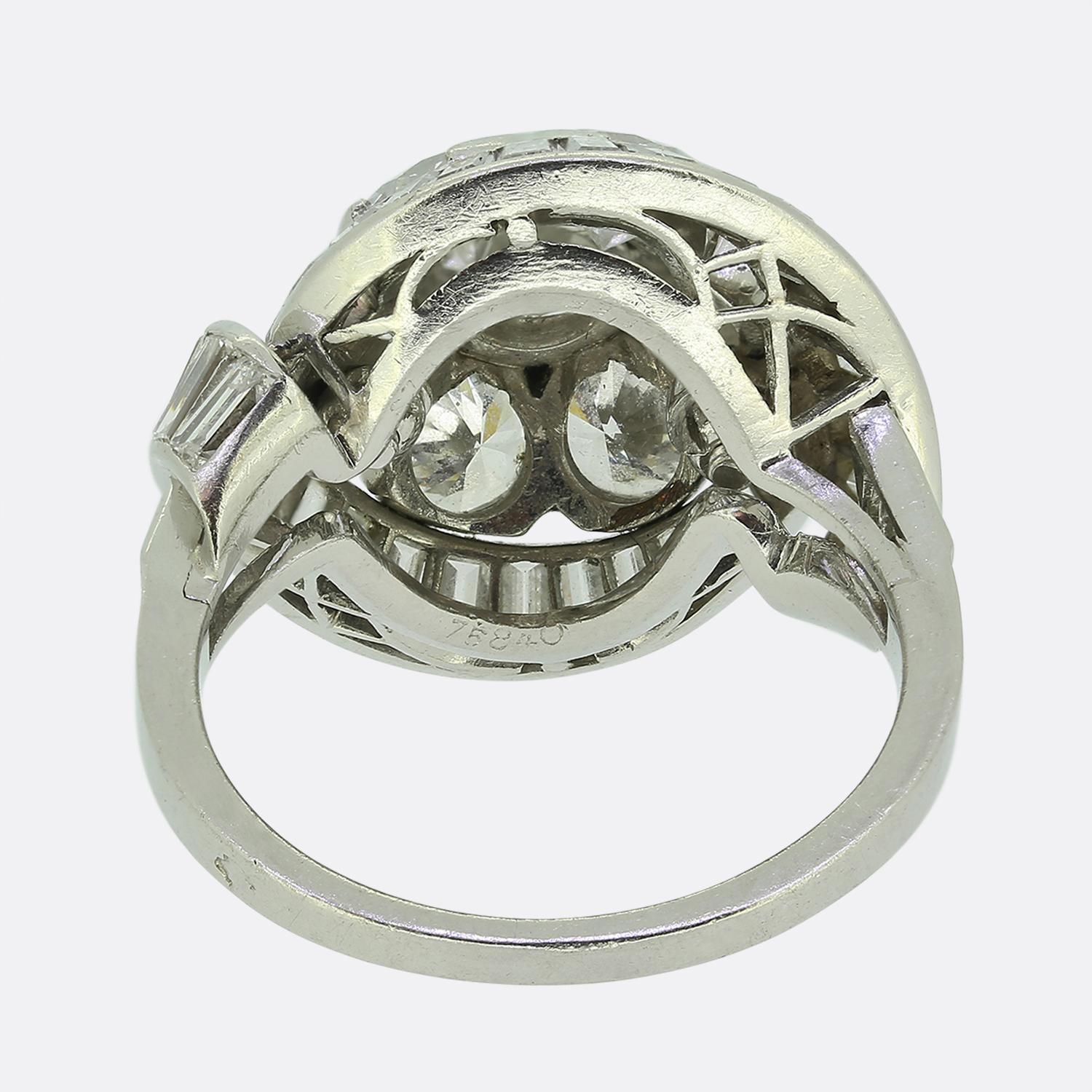 Van Cleef & Arpels Diamant-Cluster-Ring im Zustand „Gut“ im Angebot in London, GB