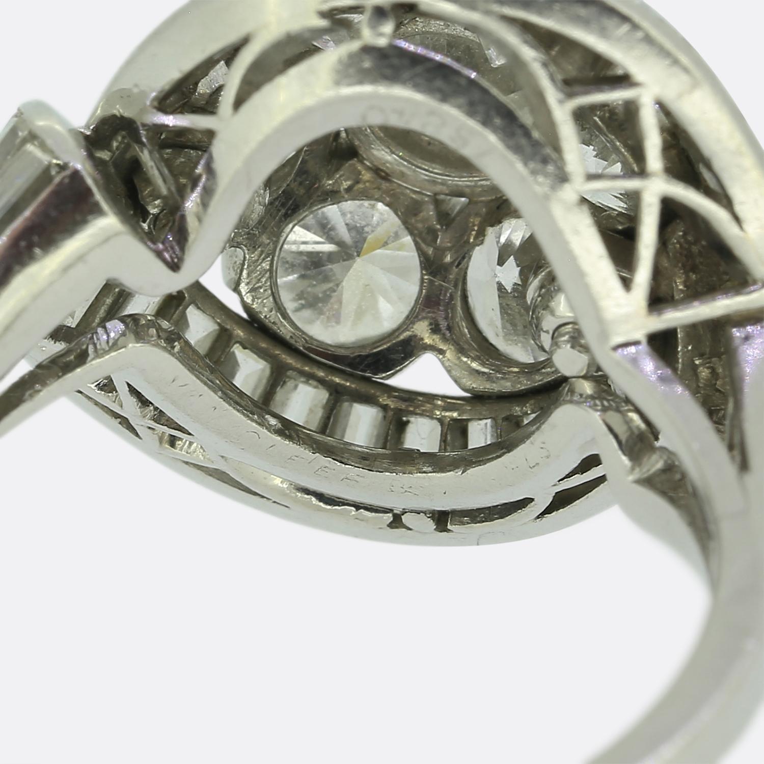 Van Cleef & Arpels Diamant-Cluster-Ring für Damen oder Herren im Angebot