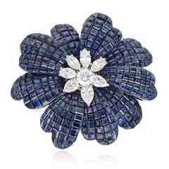 VAN CLEEF & ARPLES Platinum Myster-Set Sapphire and Diamond Brooch