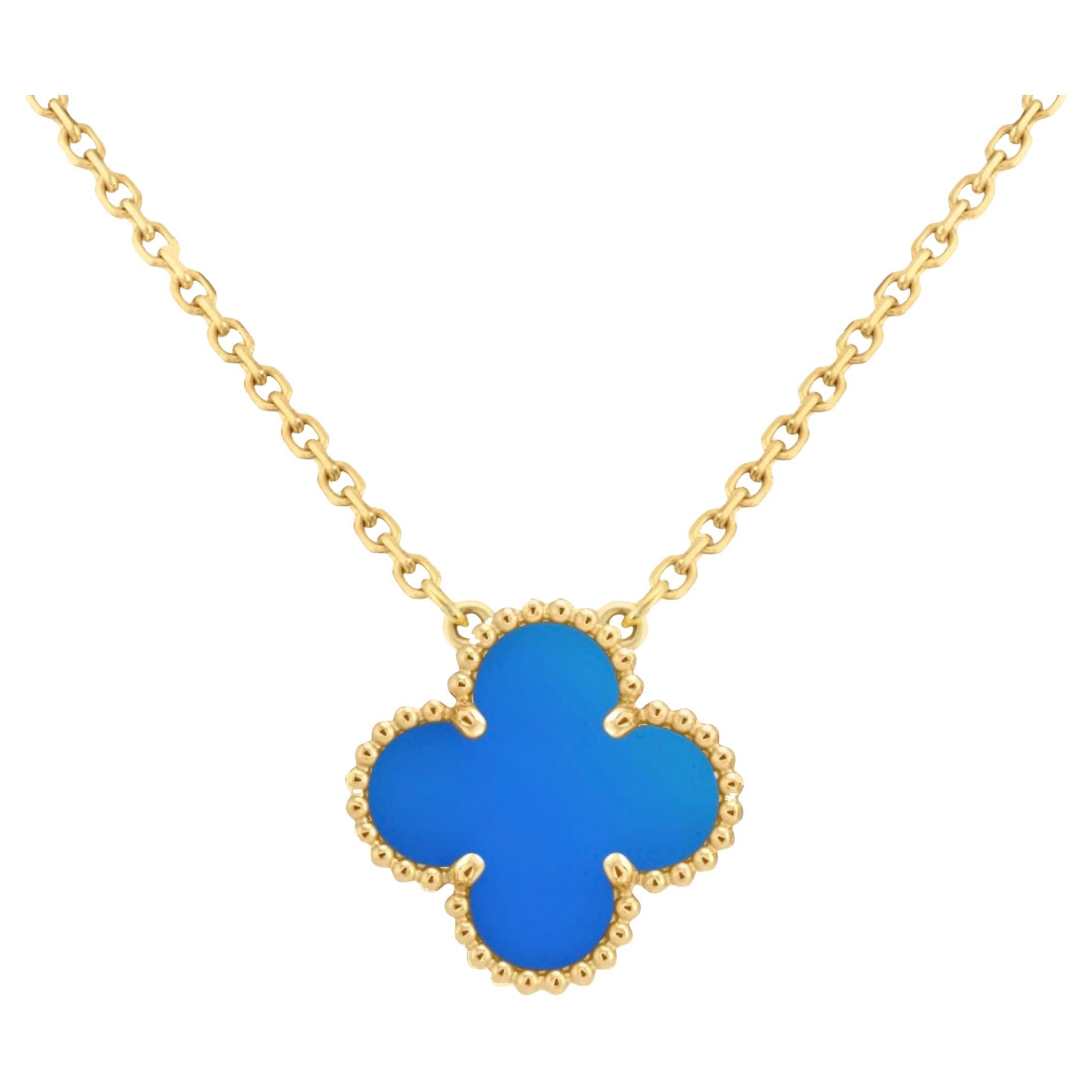 Van Cleef & Arples Vintage Alhambra Agate Motif & 18k Gold Pendant Necklace