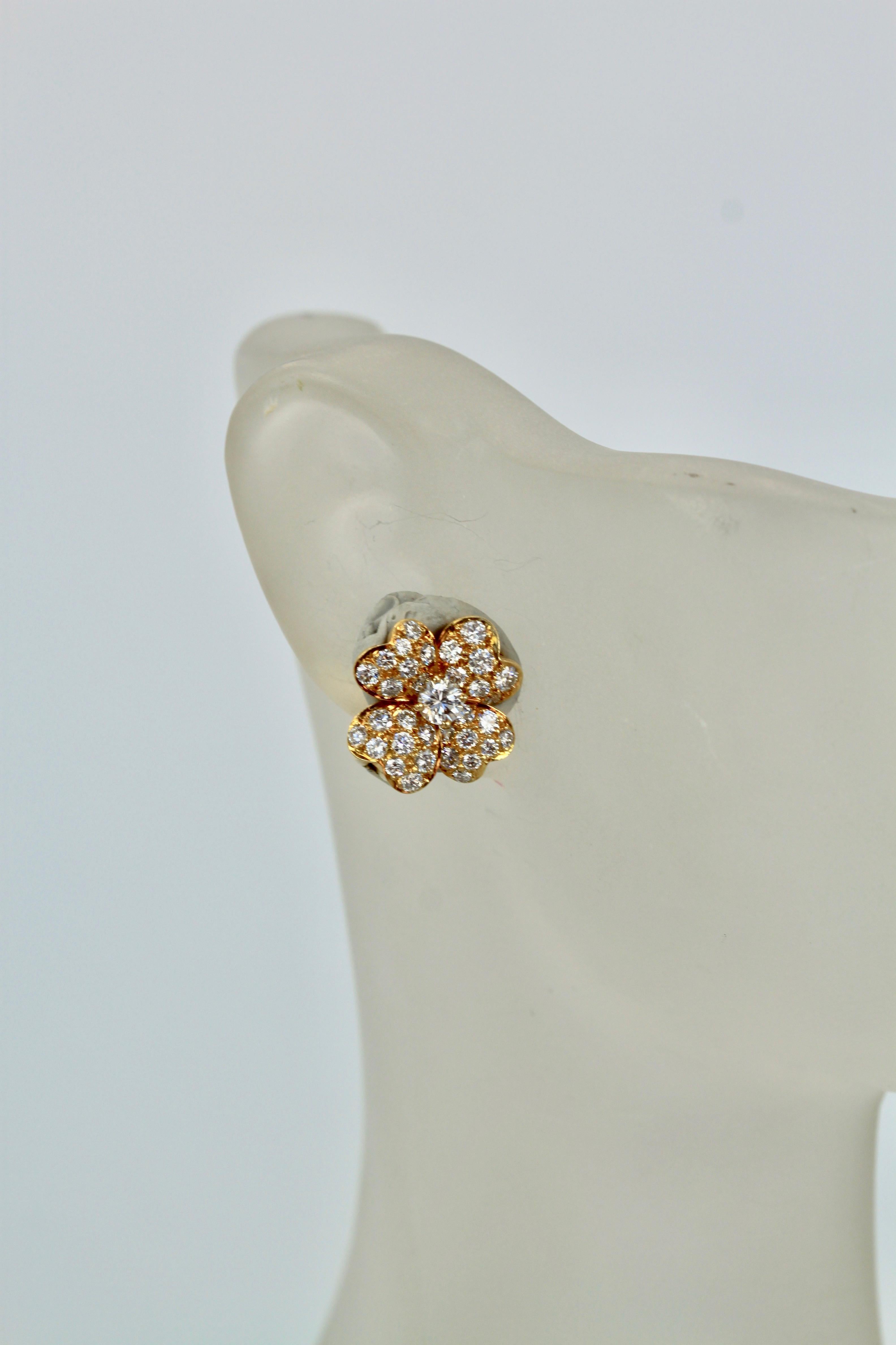 Modern Van Cleef Cosmos Diamond Earrings Small 18 Karat Yellow Gold