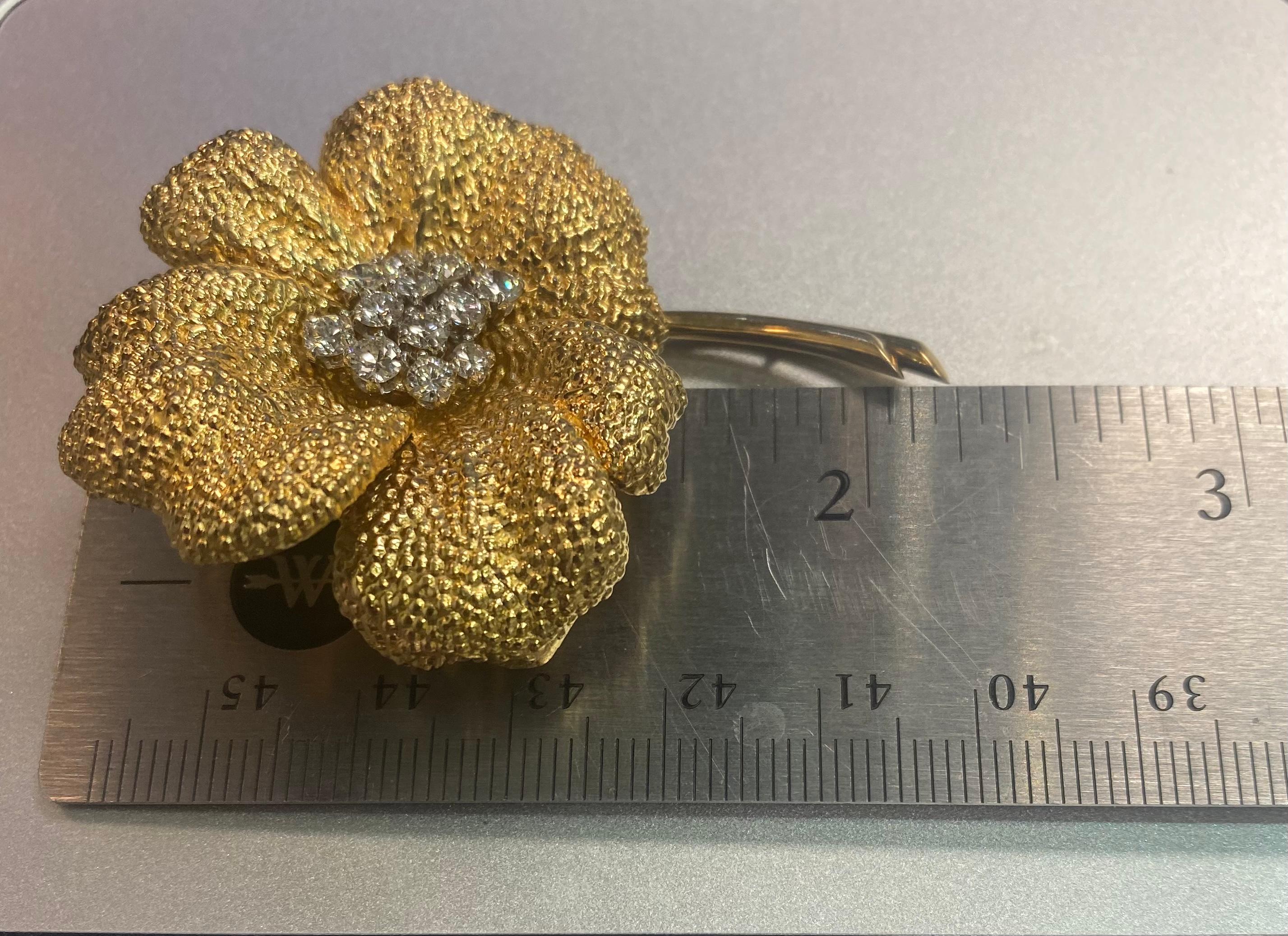 Van Cleef & Arpels Diamond Flower Brooch & Earrings Set 9