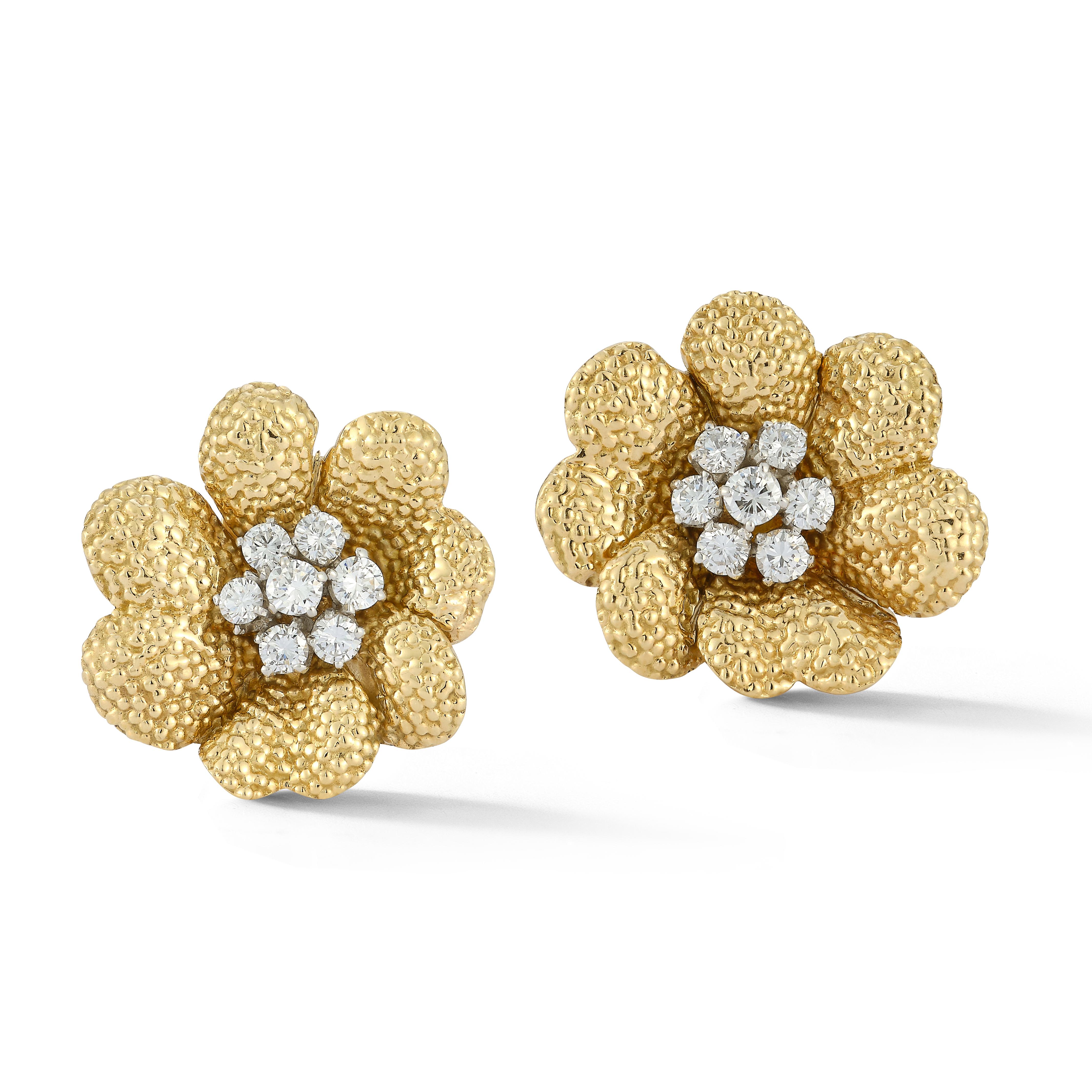 Van Cleef & Arpels Diamond Flower Brooch & Earrings Set 2