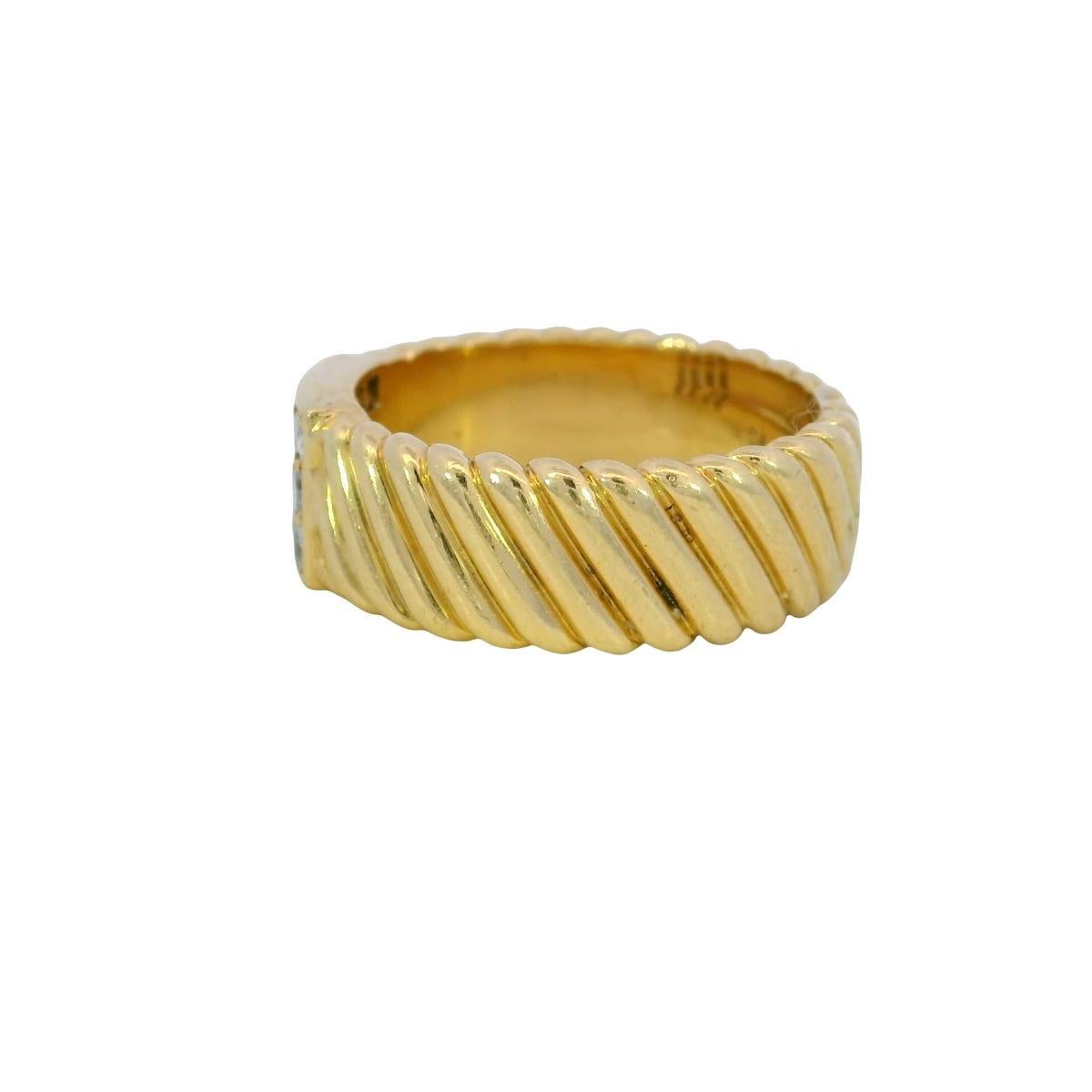 Van Cleef Diamond Square Ring French Vintage 18K Yellow Gold Size 5.75 

This vintage band ring by Van Cleef & Arpels is a study in balance and refinement. Crafted in 18k yellow gold, it features 0.42 carats of round white diamonds, set in a precise