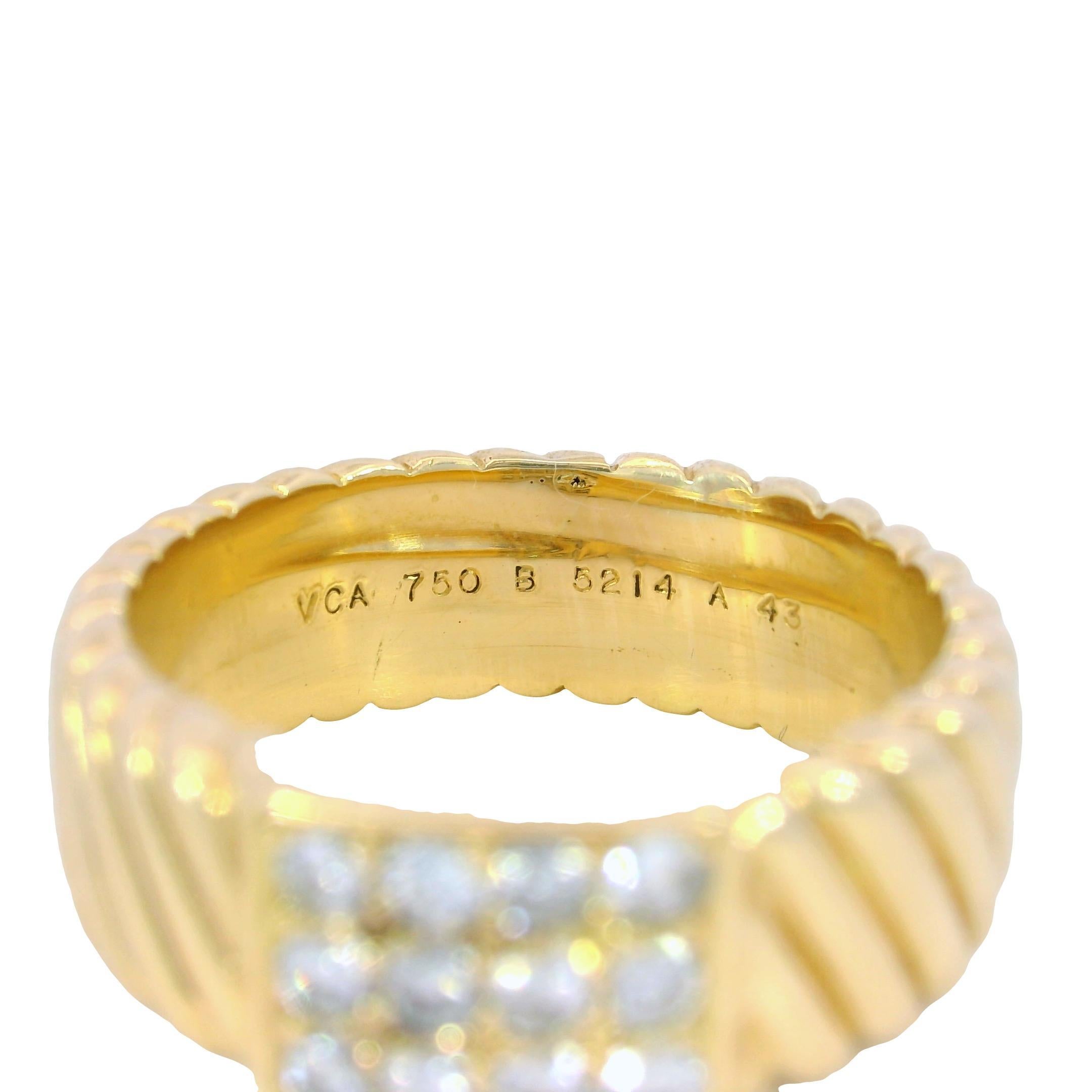 Van Cleef Diamond Square Ring French Vintage 18K Yellow Gold Size 5.75 For Sale 2