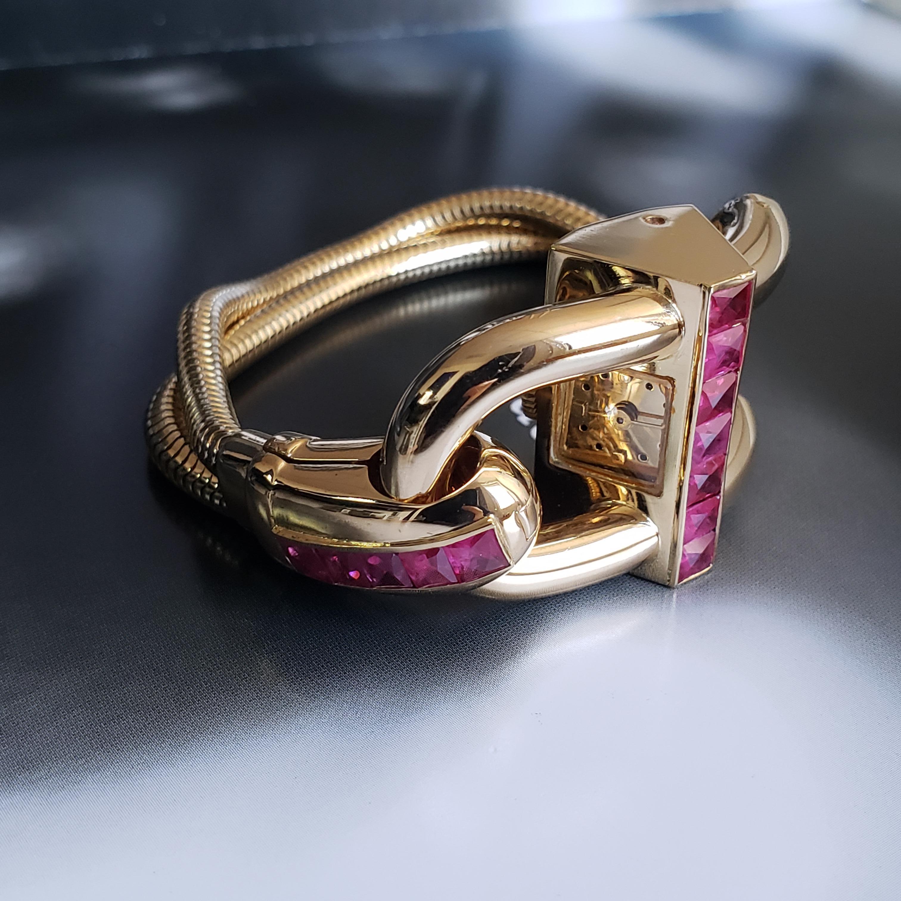 VAN CLEEF EN ARPELS Reloj Pulsera Candado Cadenas - Oro 18K Misterioso Conjunto Rubíes Artesano en venta
