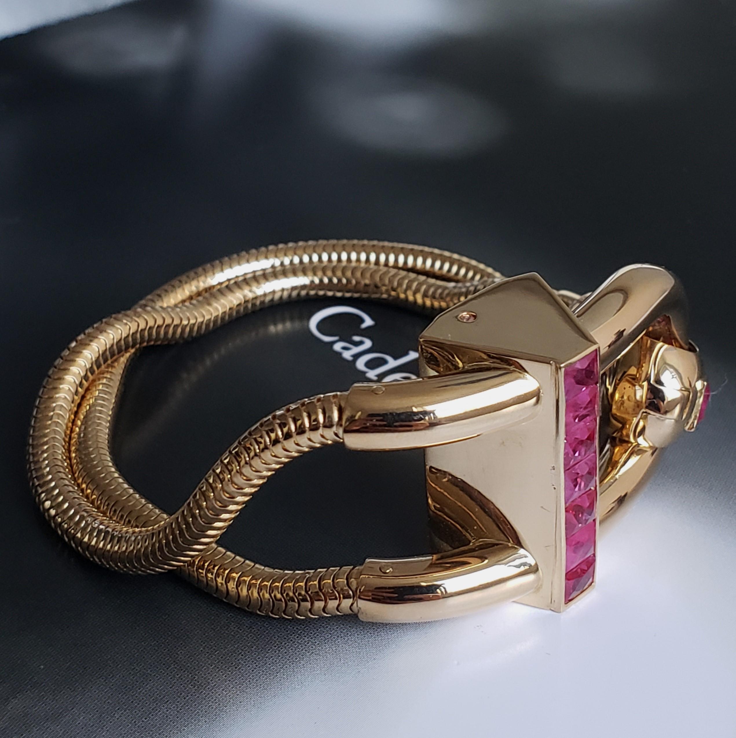 VAN CLEEF EN ARPELS Cadenas Armbanduhr mit Vorhängeschloss- 18K Gold Mystery Set Rubine im Angebot 14