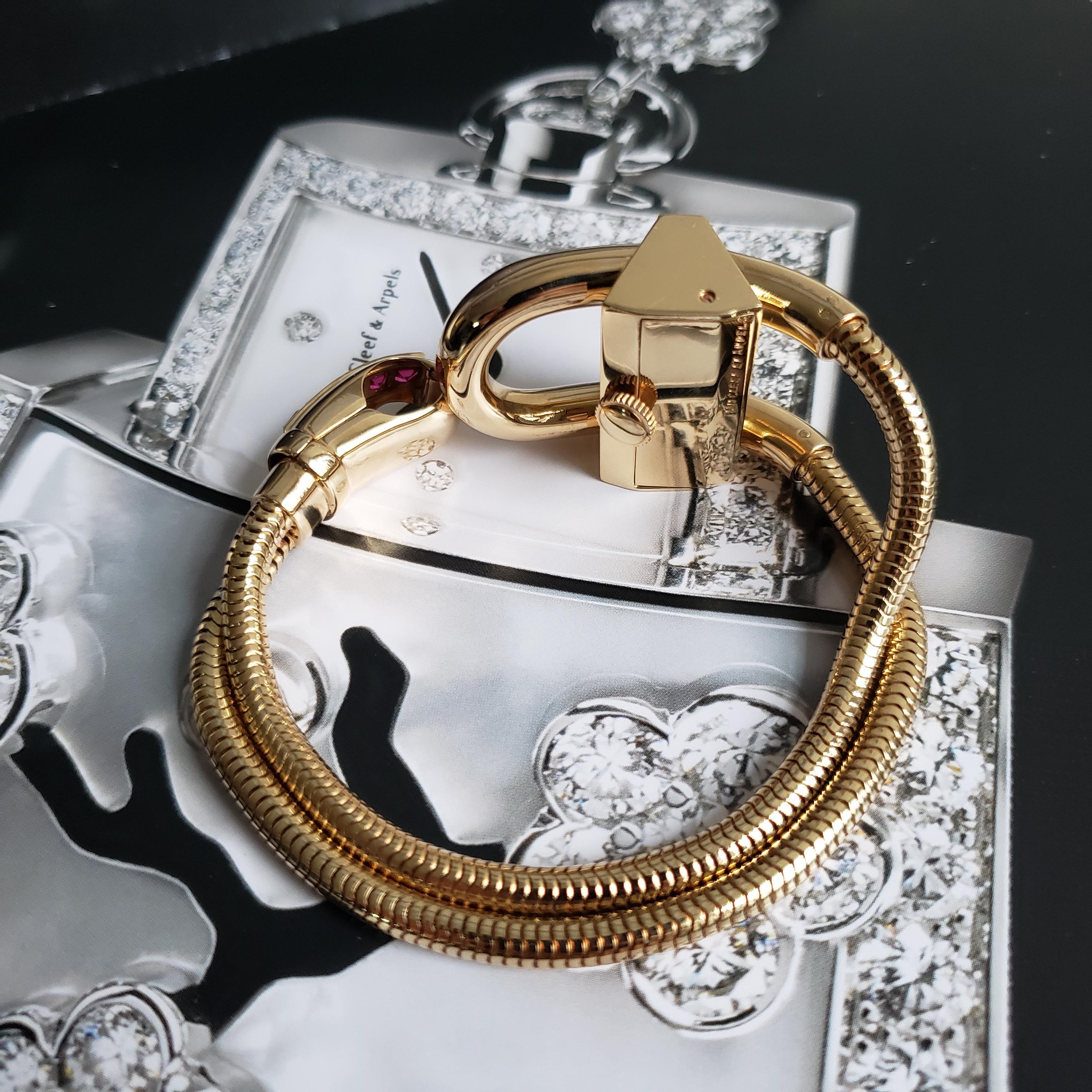 VAN CLEEF EN ARPELS Reloj Pulsera Candado Cadenas - Oro 18K Misterioso Conjunto Rubíes en venta 1
