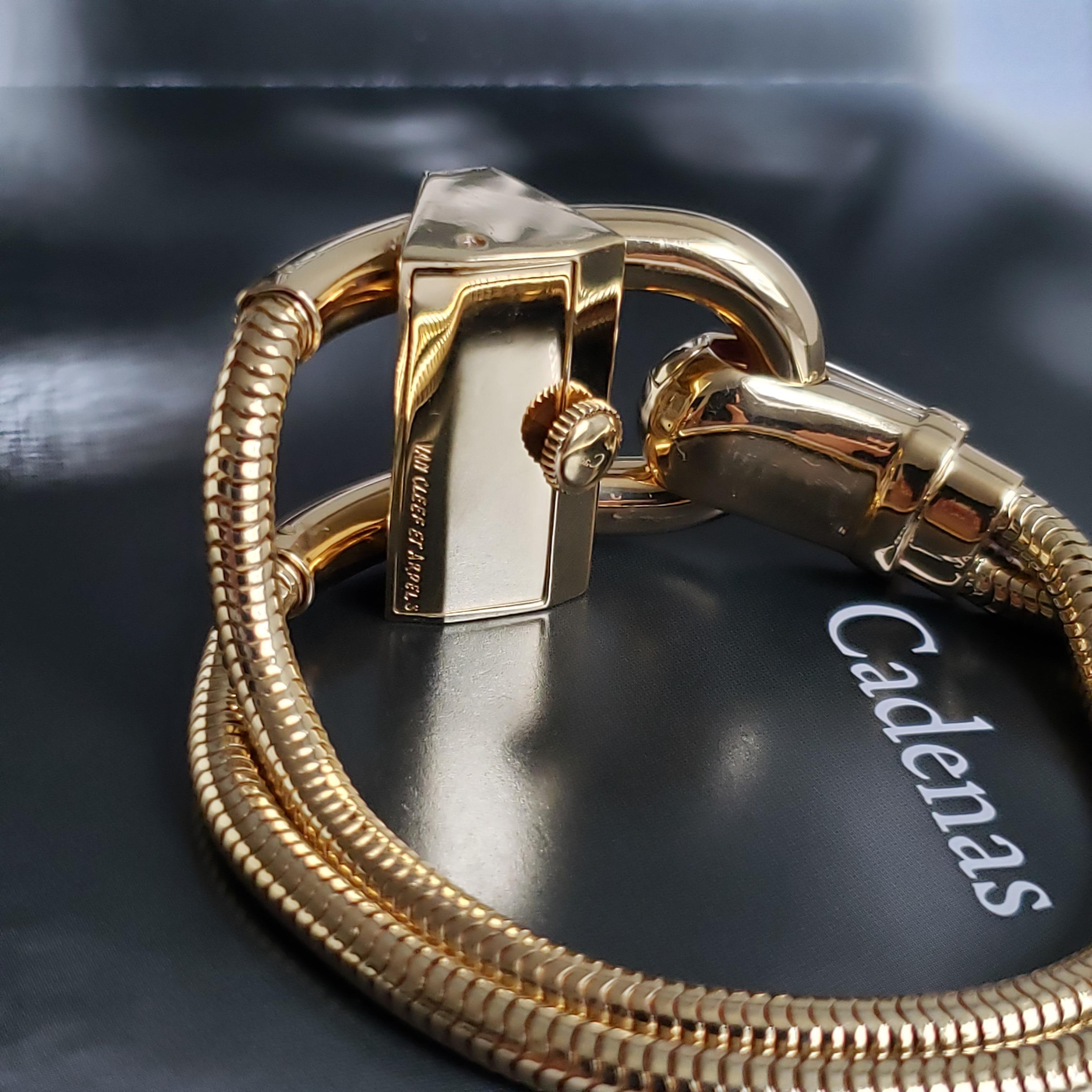 VAN CLEEF EN ARPELS Reloj Pulsera Candado Cadenas - Oro 18K Misterioso Conjunto Rubíes en venta 5
