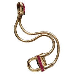VAN CLEEF EN ARPELS Cadenas padlock Bracelet Watch– 18K Gold Mystery Set Rubies