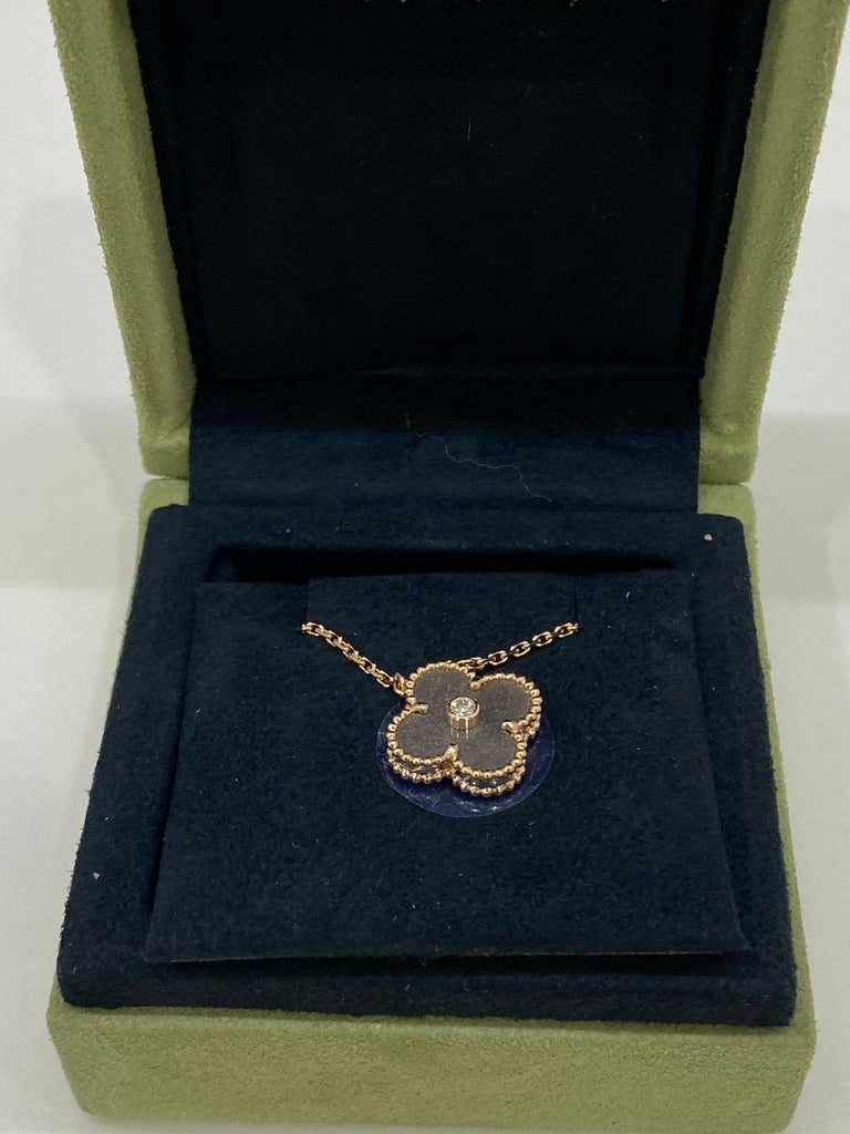 Van Cleef Holiday Pendant at 1stDibs van cleef holiday pendant