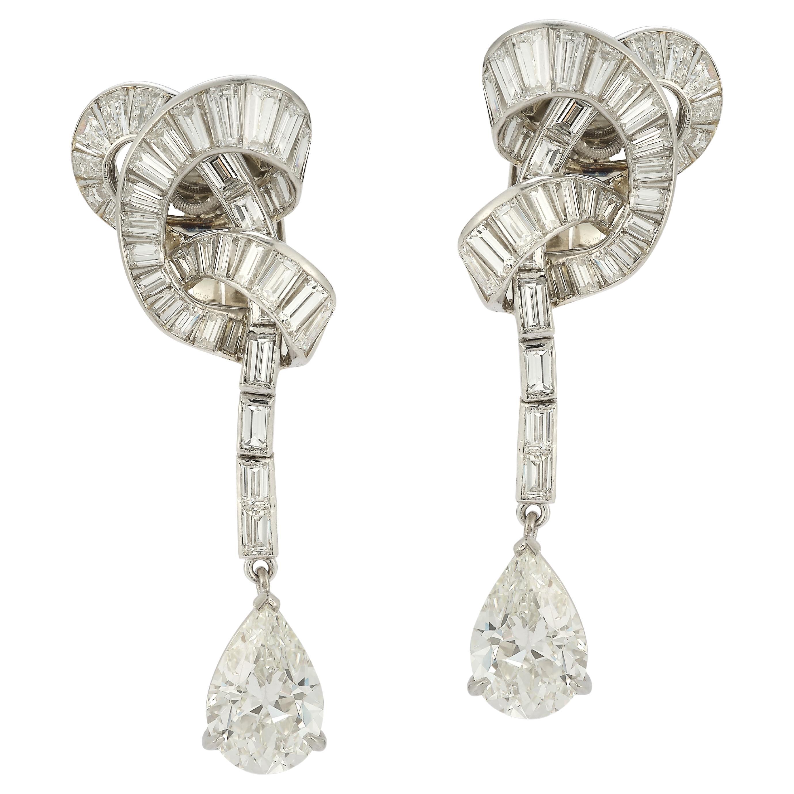 Van Cleef & Arpels Pear Shape Diamond Earrings For Sale