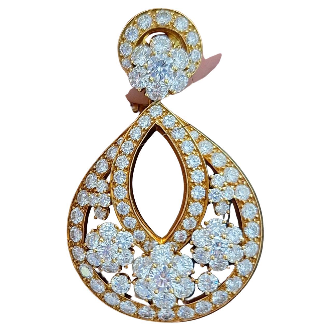 Van Cleef Boucles d'oreilles flocon de neige en diamants en vente