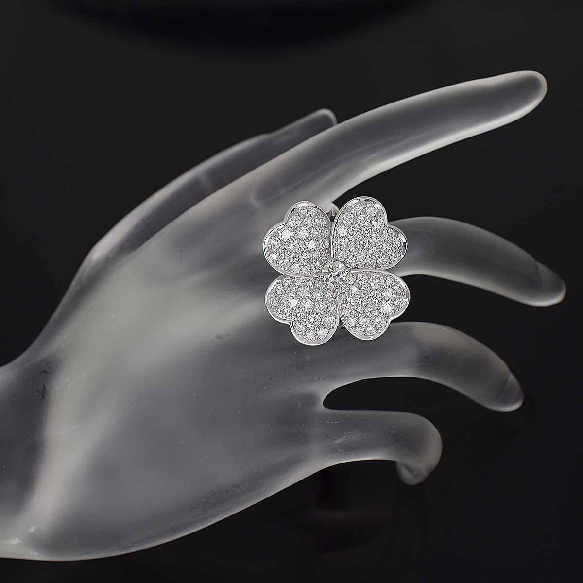 Van Cleef&Arpels Bague Cosmos grand modèle en or blanc 18 carats avec diamants 0,36 carat en vente 1
