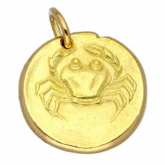 Van Cleef & Arpels Zodiac Medal Cancer Mini Charm in 18K Yellow Gold