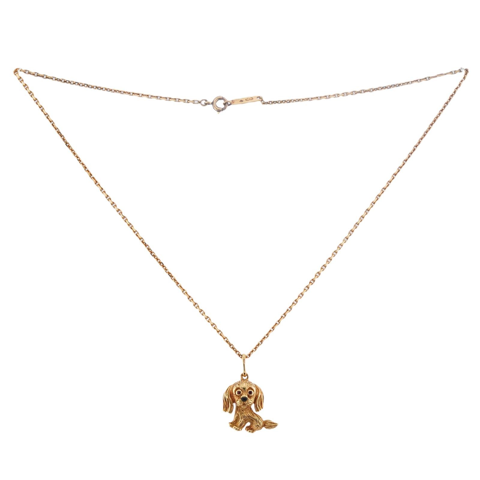 Taglio rotondo VAN CLEF & ARPELS Collana con ciondolo a forma di cane in oro giallo e smalto color rubino