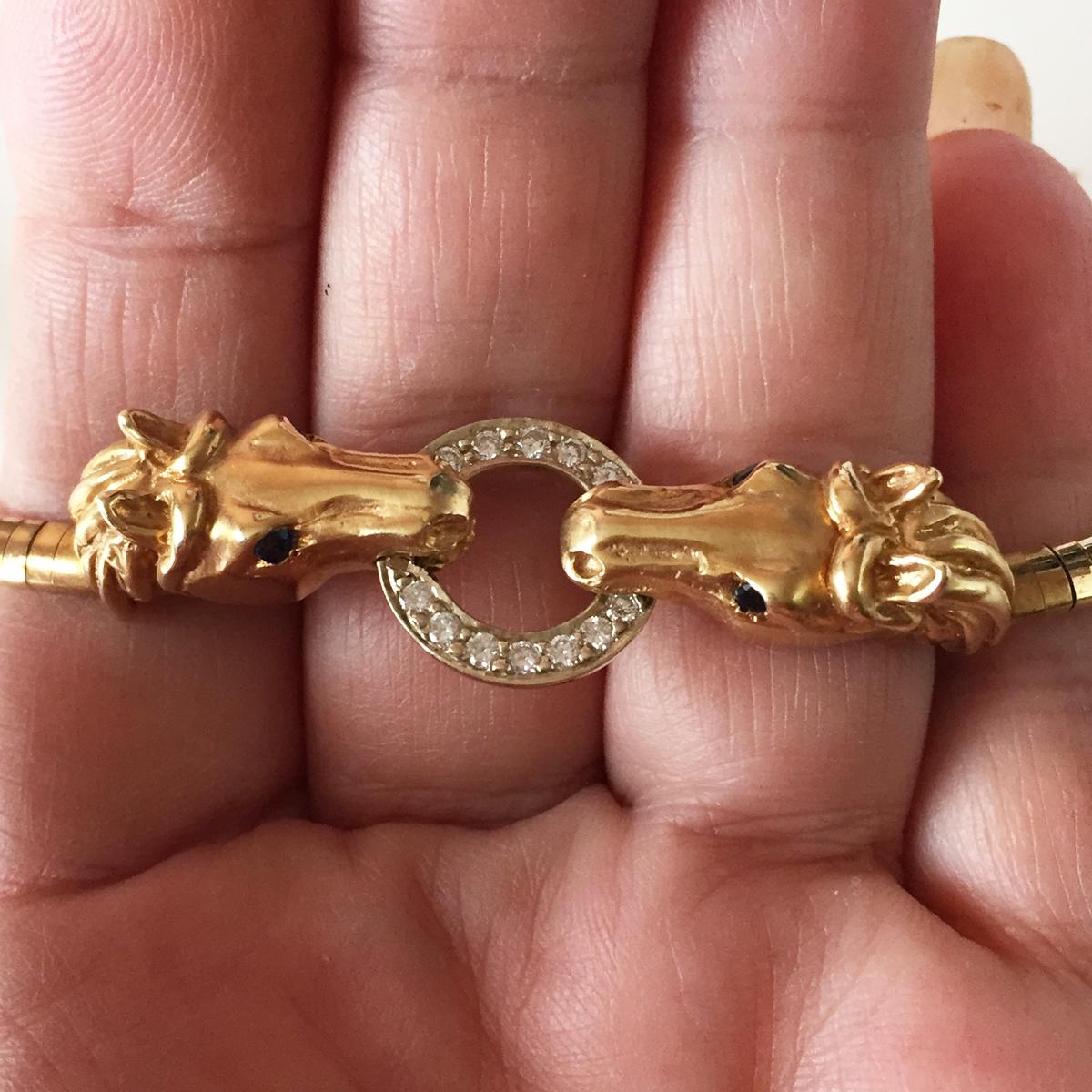 VAN DELL: 14k Gelbgold Diamant 2 Pferdeköpfe Omega Kette Halskette im Zustand „Gut“ im Angebot in Miami, FL