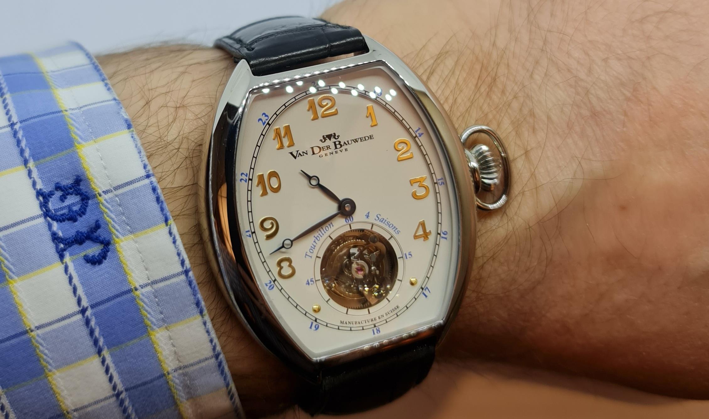 Van Der Bauwede Tourbillon édition limitée 10 pièces World Wide, 4 saisons en vente 4