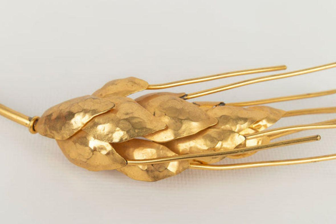 Van Der Straeten Broche en métal doré Excellent état - En vente à SAINT-OUEN-SUR-SEINE, FR