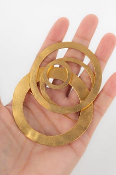 A. der Van spilla in metallo dorato BR112