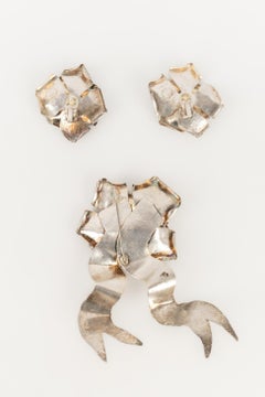 Van Der Straeten Silvery Jewelry Set of Brooch and Clip-on Earrings
