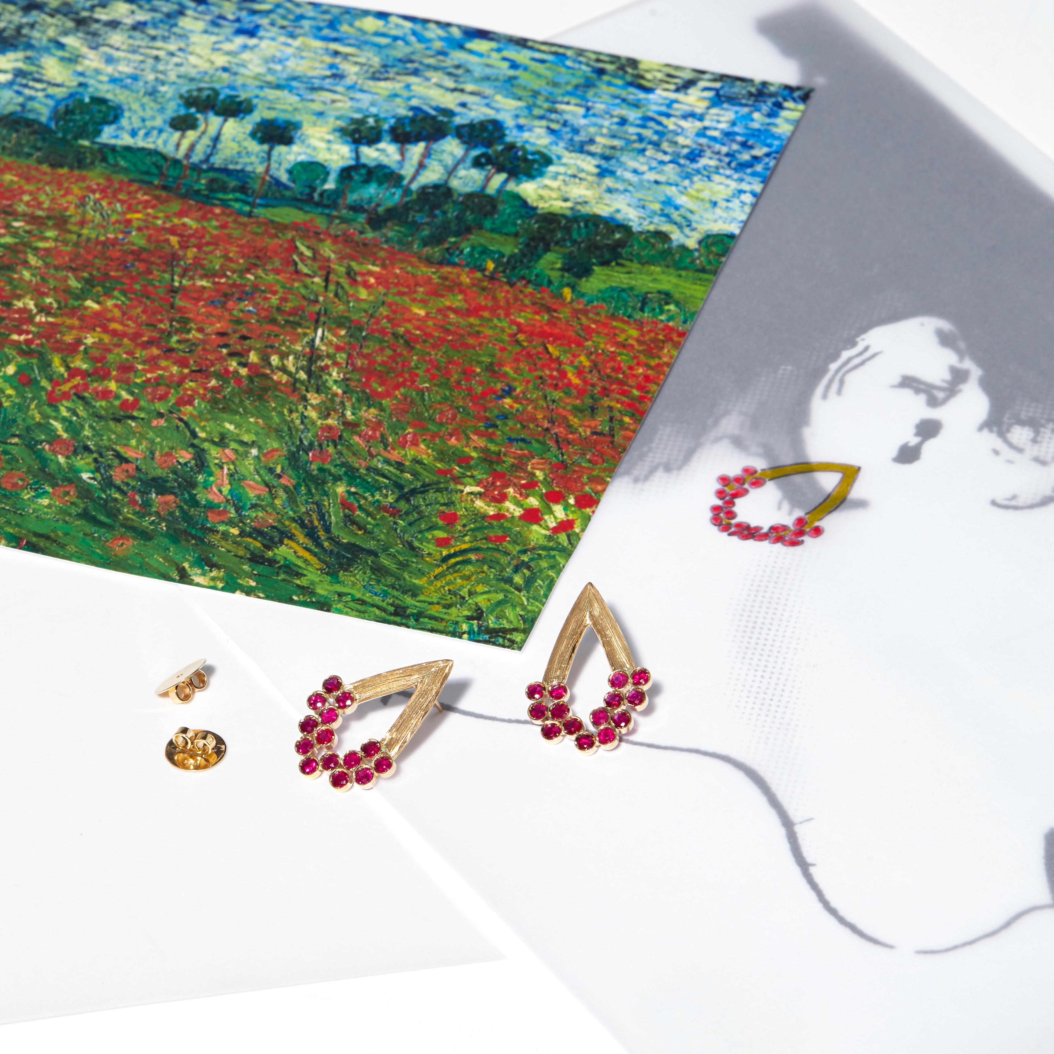Van Gogh Poppies Earrings 'Ruby, 18k Gold ' In New Condition For Sale In asa norte, BR