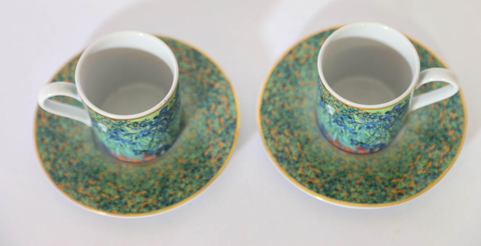 Juego de café espresso de porcelana Van Gogh Irises..5
Juego de dos tazas de espresso de porcelana Van Gogh decoradas con el famoso cuadro de Van Gogh 