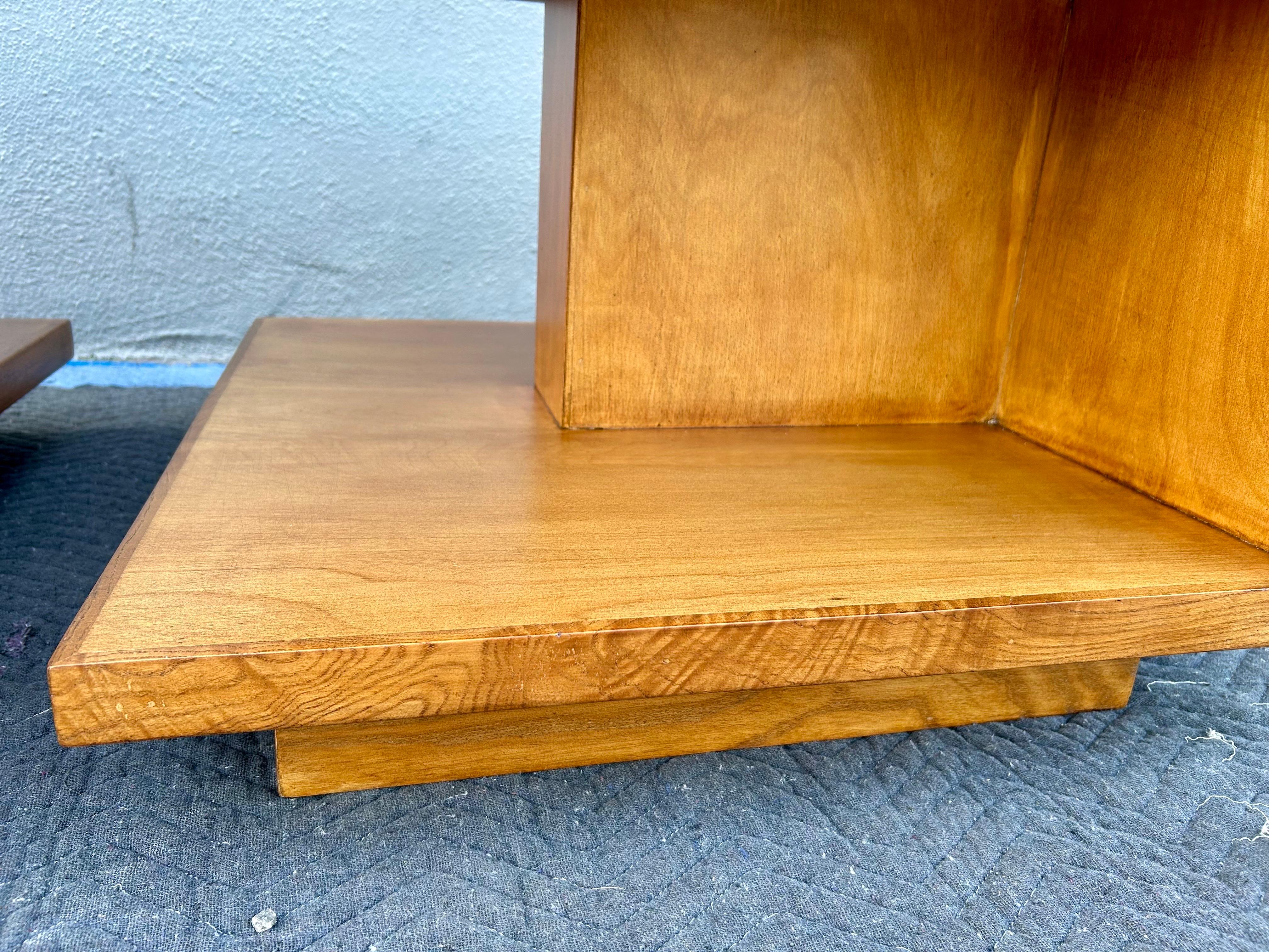 Mid Century Modern End Tables Van Keppel Green  For Sale 5