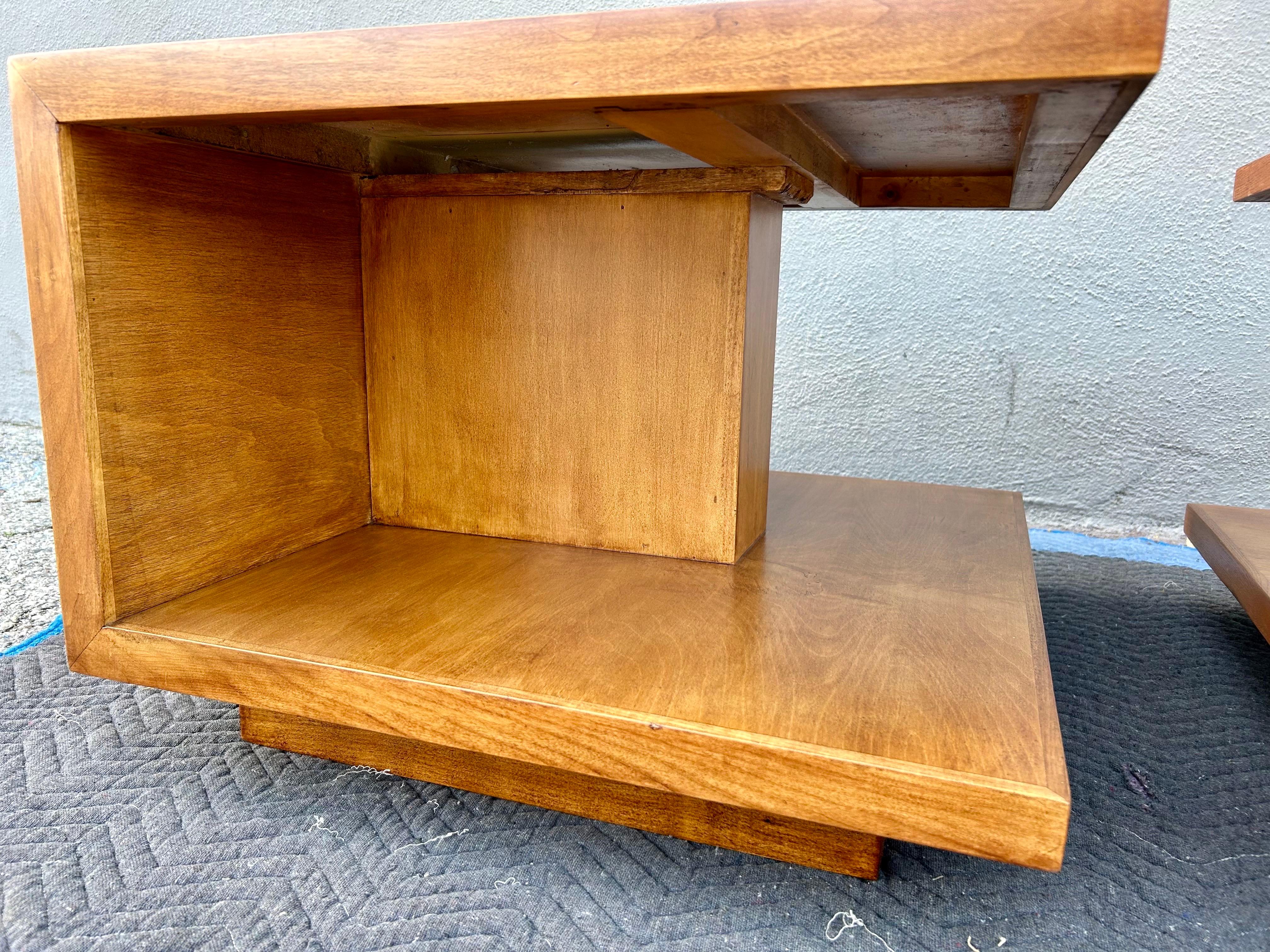 Mid Century Modern End Tables Van Keppel Green  For Sale 6