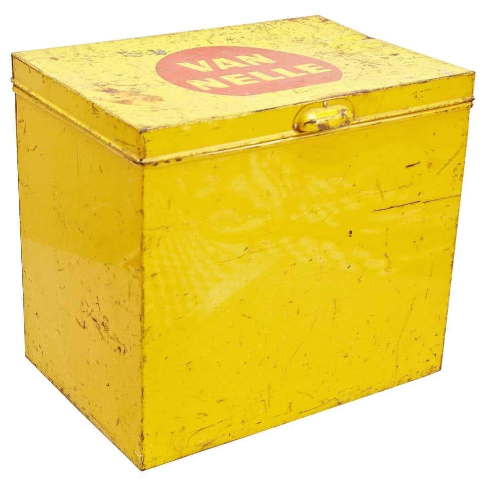 Van Nelle Yellow Metal Tea Box by Jacques Jongert, circa 1930 For Sale 4