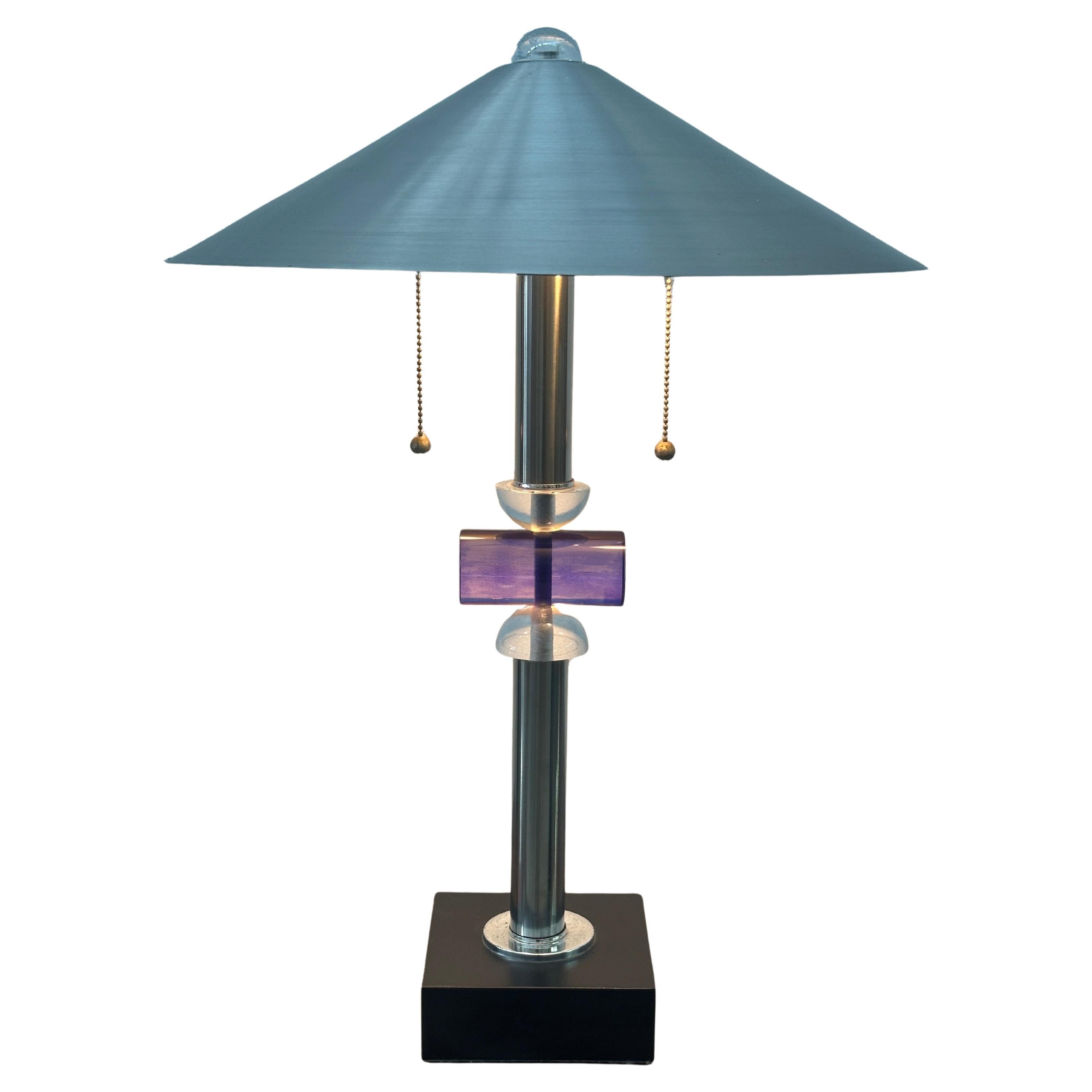 Van Teal 1970, dieser geometrische Stil aus klarem und blauem Lucite, hergestellt in Amerika. im Angebot