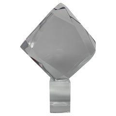 Escultura de Lucite Van Teal