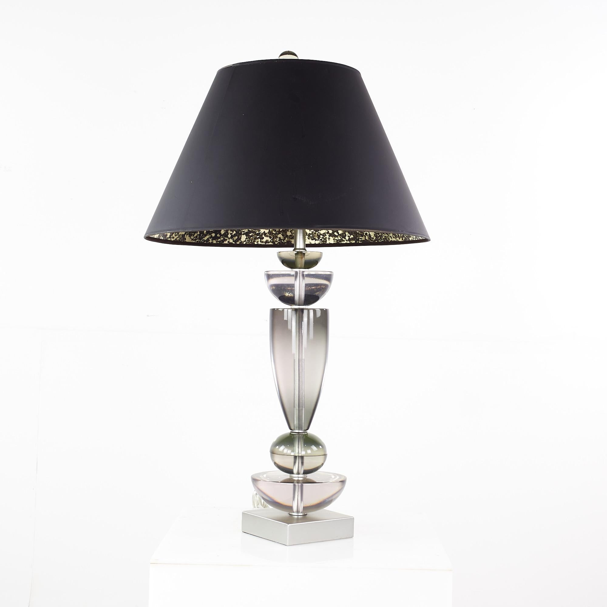 Van Teal - Lampe de table en lucite du milieu du siècle dernier en vente 1