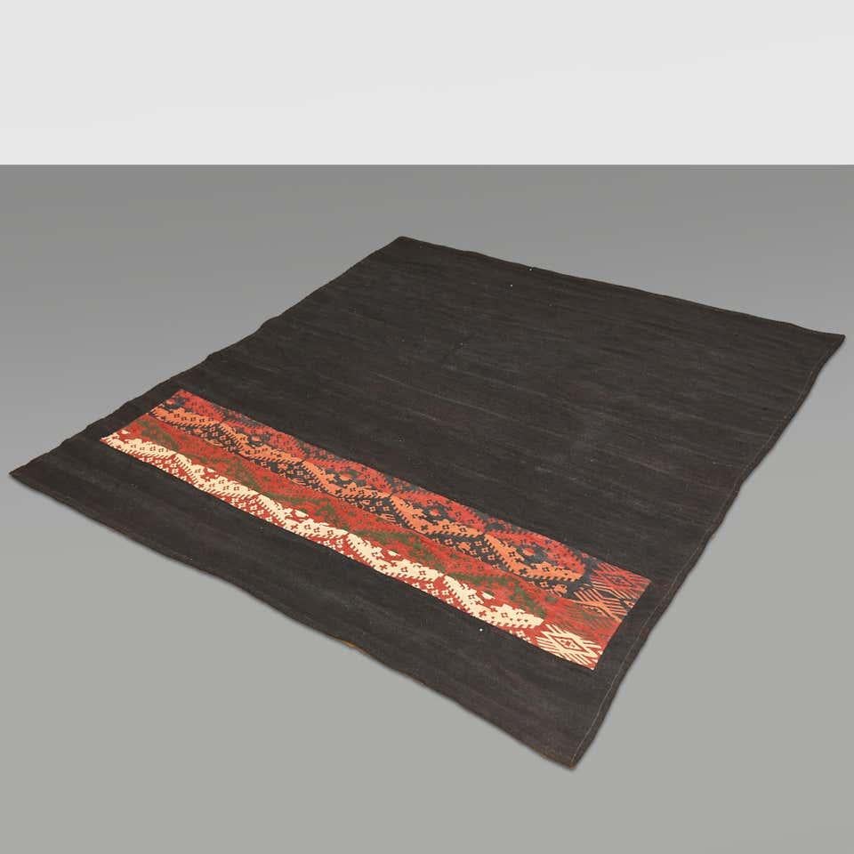 Van Turkey Hand Knotted Wool Red Green Blue Black Rug For Sale 8