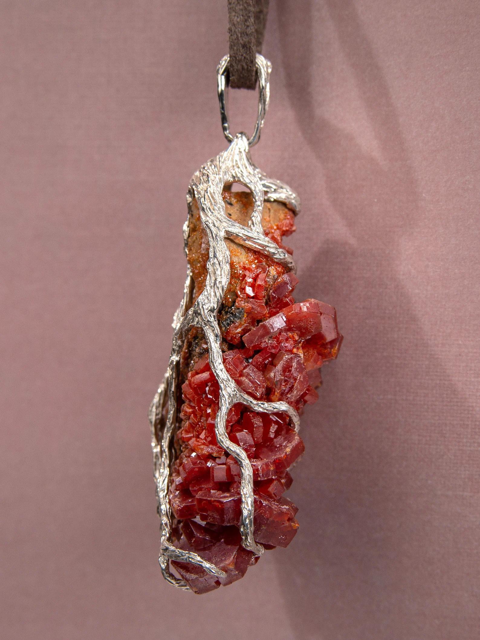 Pear Cut Vanadinite Silver Pendant Crystal Natural Red Gemstone Statement Unisex Jewelry For Sale