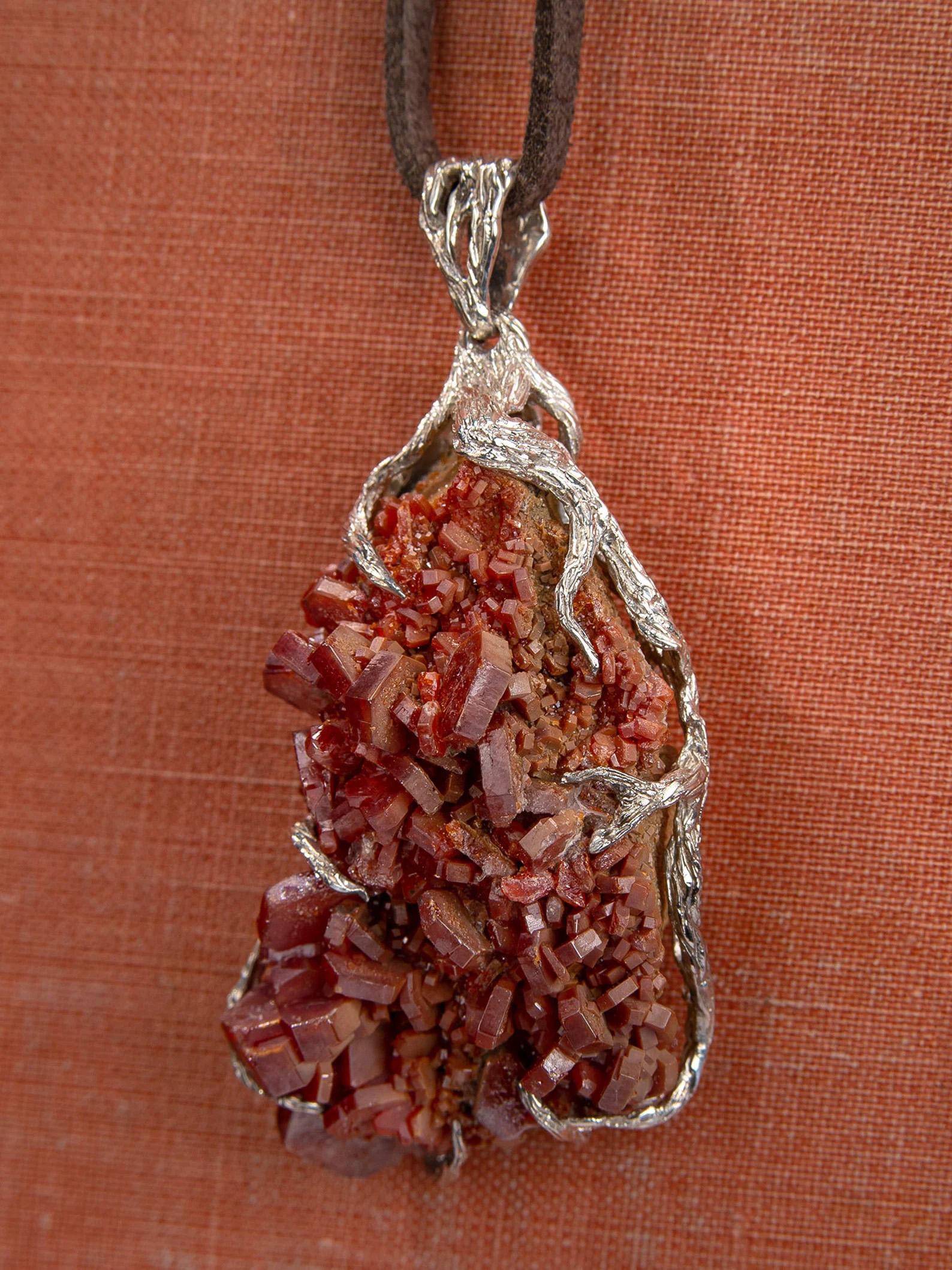 Vanadinite Silver Pendant Crystal Natural Red Gemstone Statement Unisex Jewelry In New Condition For Sale In Berlin, DE