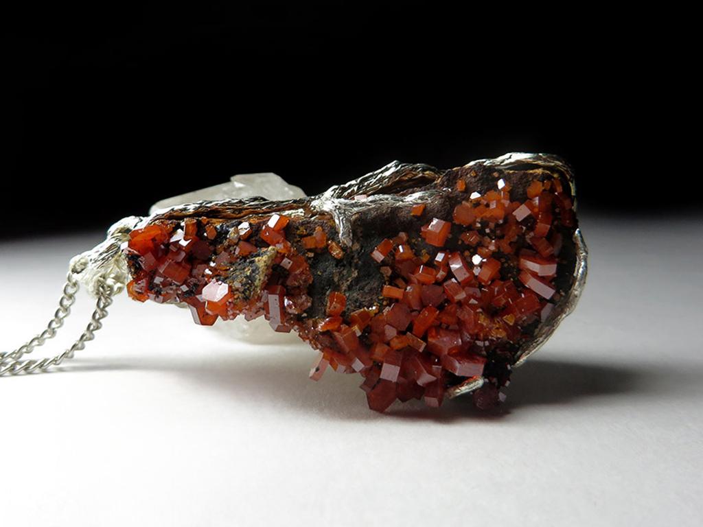 Pear Cut Vanadinite Silver Pendant Raw Crystals gift for a mathematician special person For Sale