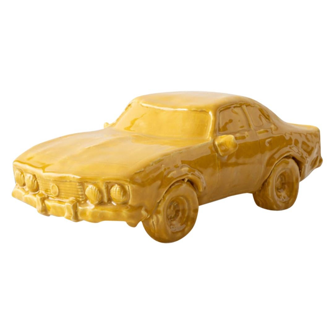 Sculpture de voiture en céramique émaillée « Vanadium Opal » en vente