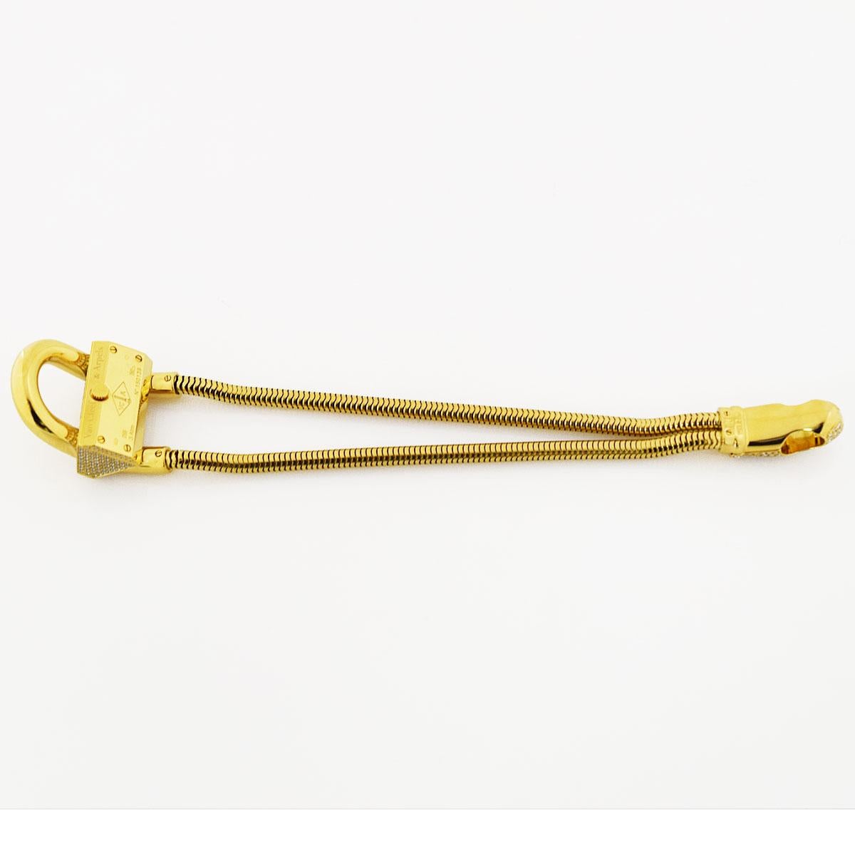 VanCleef & Arpels Diamond 18 Karat Yellow Gold Miss Cadena Bracelet Watch 1