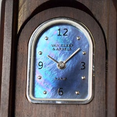Van Cleef &Arpels Domino-Uhr, schwarzes Muschelholz, Edelstahl, limitiert auf 2001