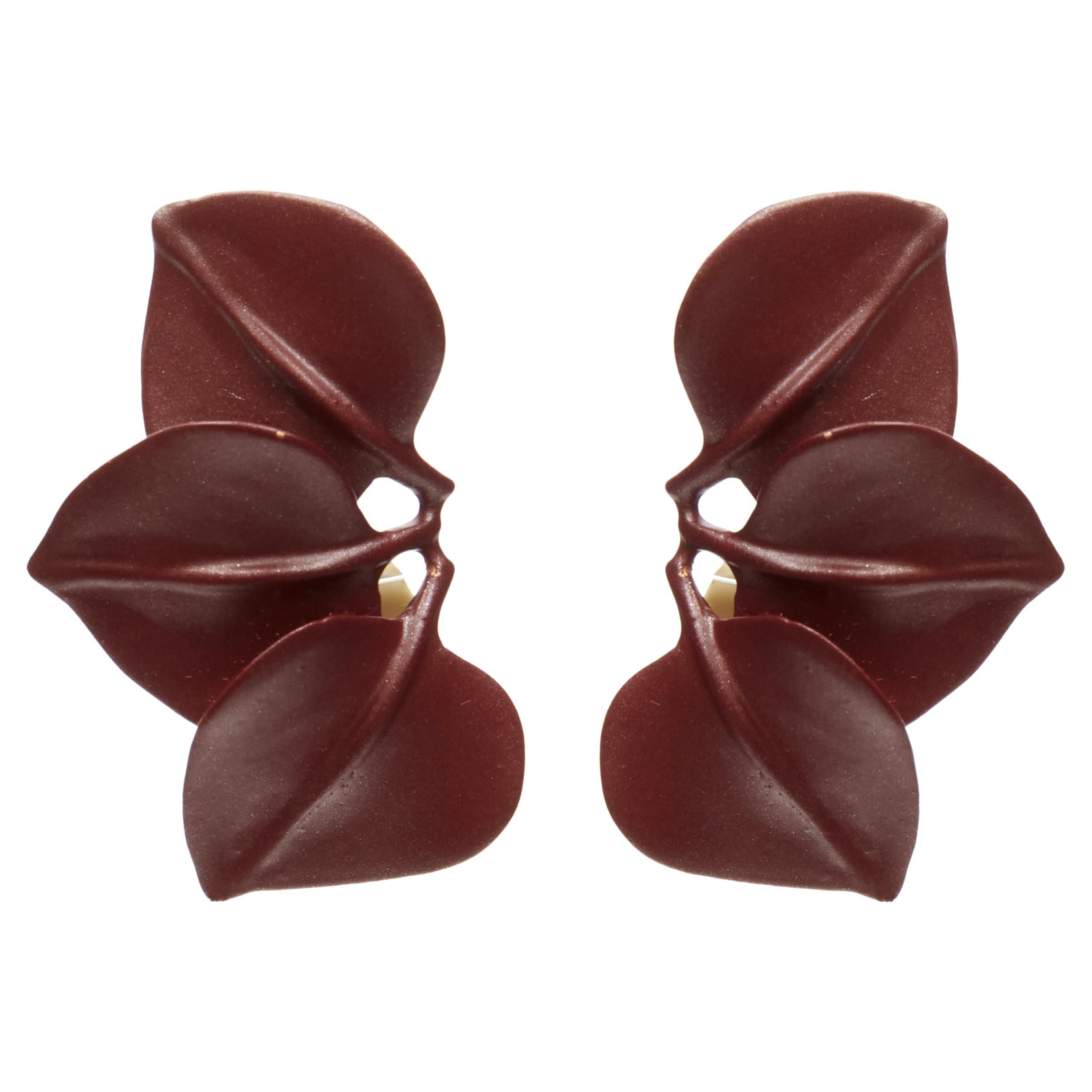 VANDA JACINTHO brown metal molded leaves clip on earring Pair For Sale