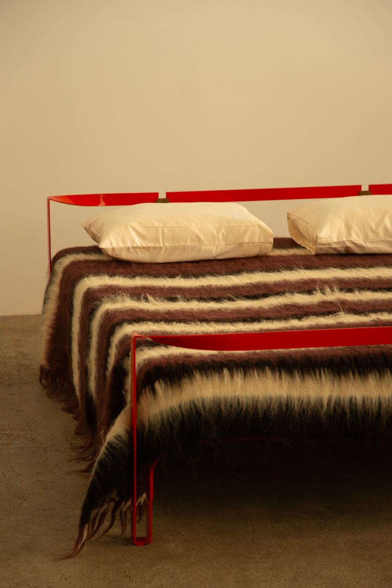 Vanessa Bed 6