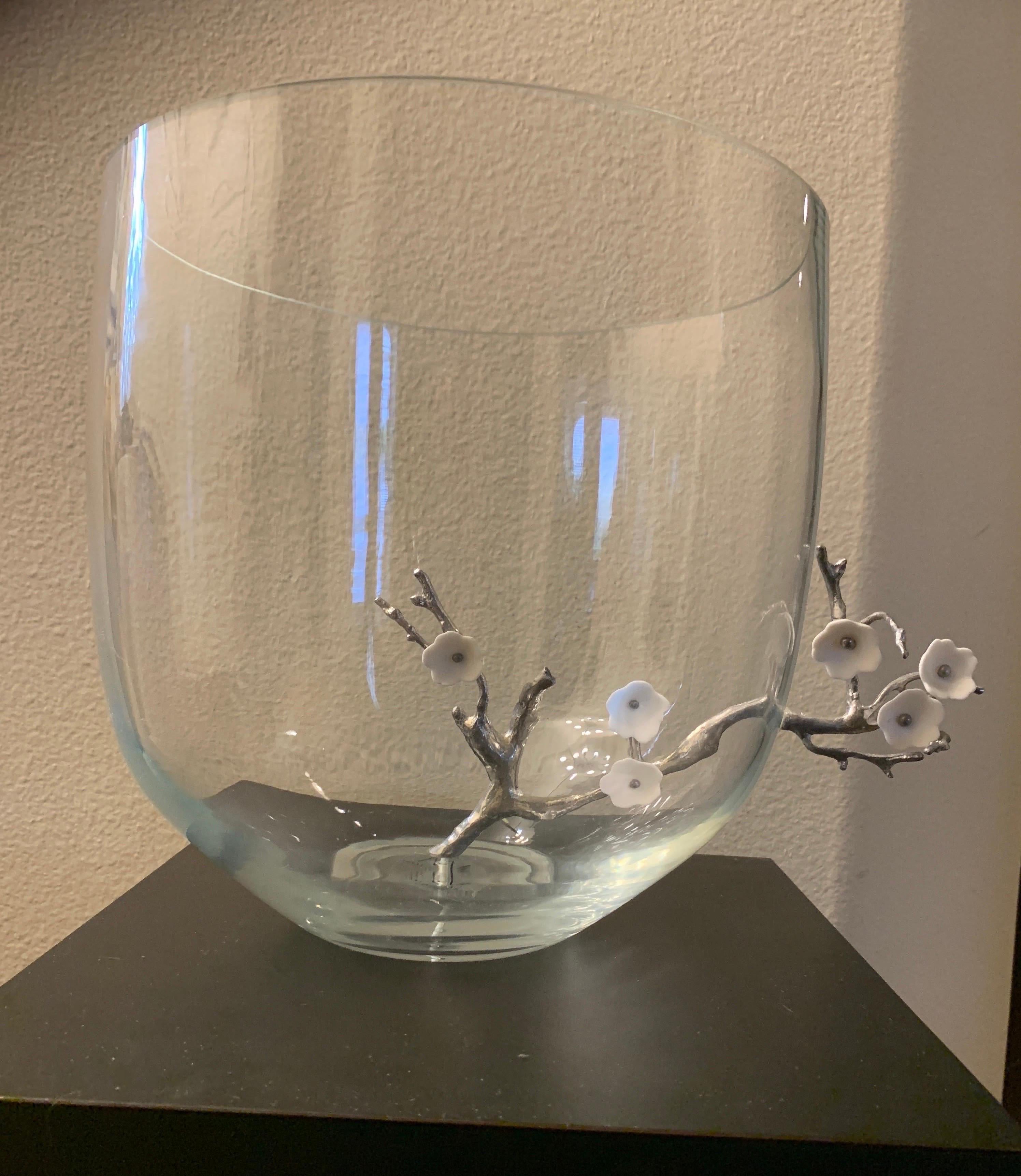 Vanessa Mitrani Glass Cherry Blossom Sculpture Bowl Paris France In Good Condition For Sale In Palm Springs, CA