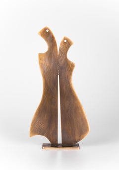 Amantes - Escultura abstracta minimalista de bronce