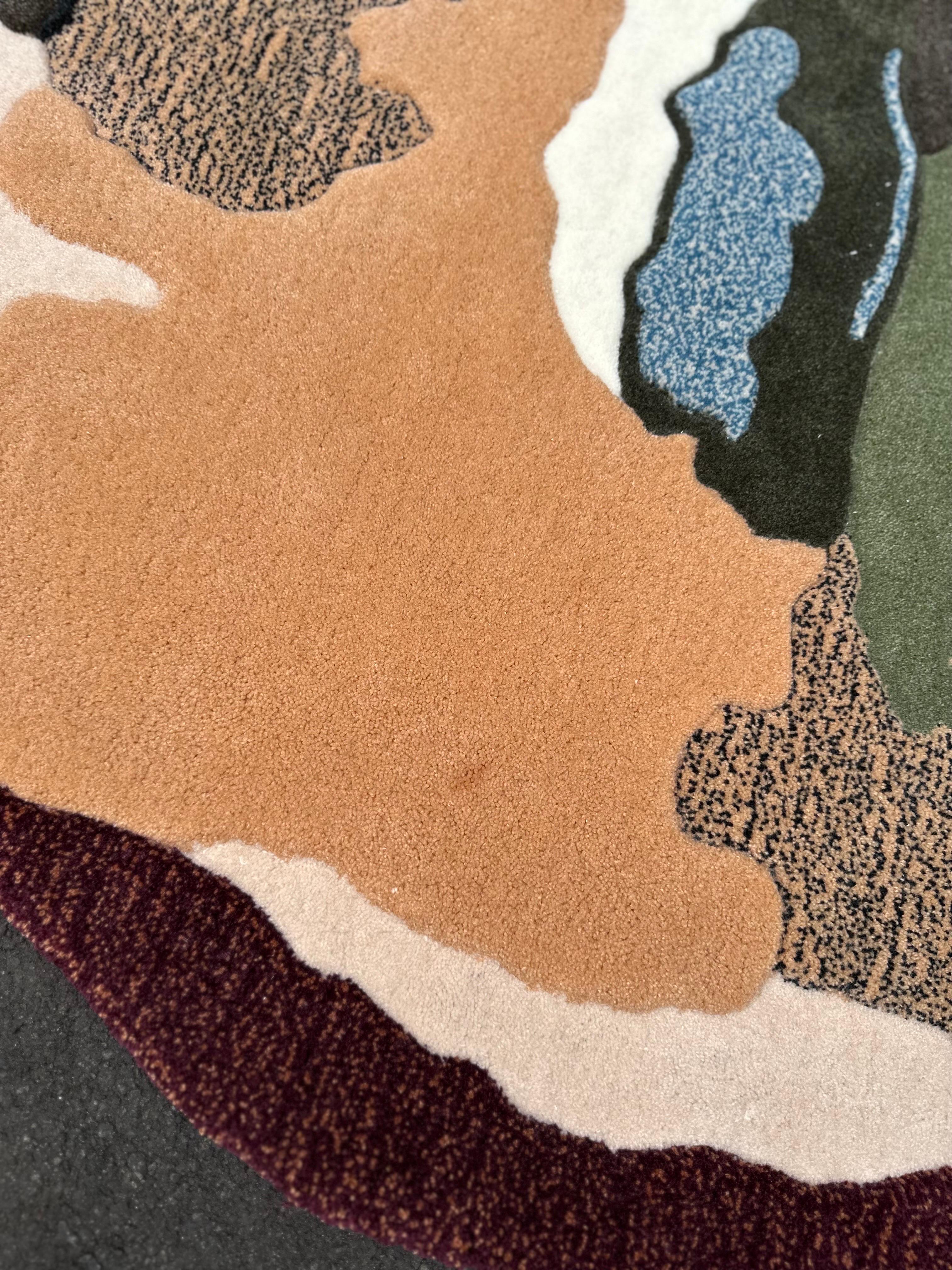 Vanille Fraise Runder Teppich mit erdfarbenen Farben von Rag Home (Handgeschnitzt) im Angebot